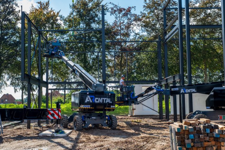 AXOR-A-STEEL-39-1300x867